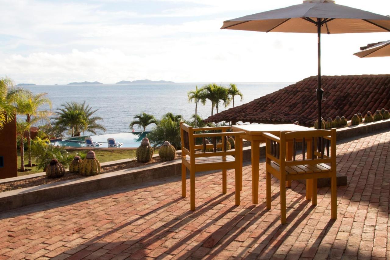 Cala Margarita Hotel Paraguachi Ngoại thất bức ảnh